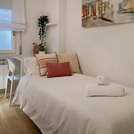 Apartman Habitat Arenas Parc *